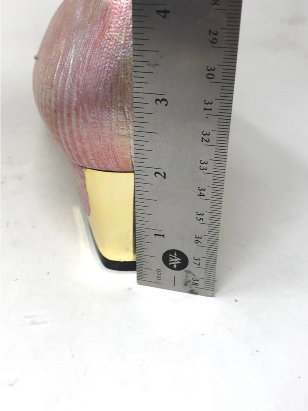 Beautiful Vintage Metallic Pink Heels with Gold Accents ~ Women’s 12 M - Picture 10 of 10